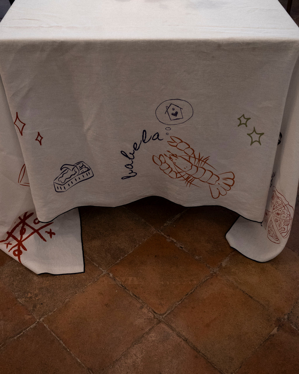 MANTEL LINO "POPURRÍ" (EDICIÓN LIMITADA)