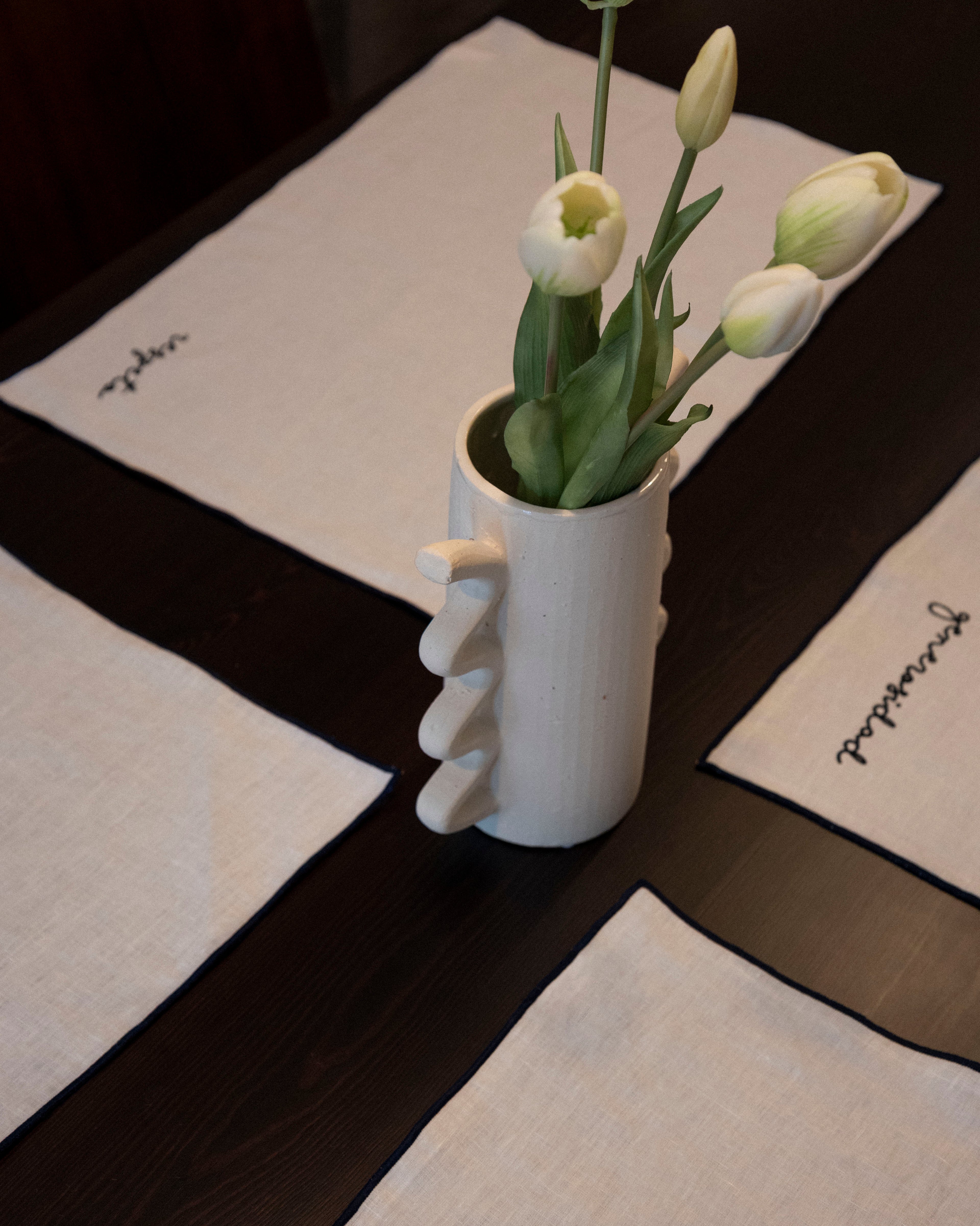 PACKS INDIVIDUALES LINO BORDADO "B"ALORES