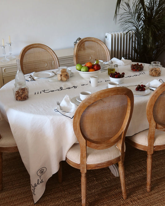 MANTEL "TODOS A LA MESA" (EDICIÓN LIMITADA)