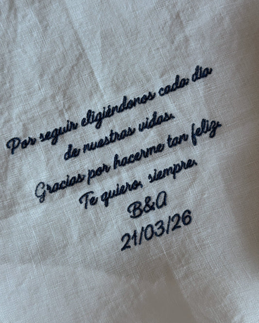 PAÑUELO MONOCROMÁTICO